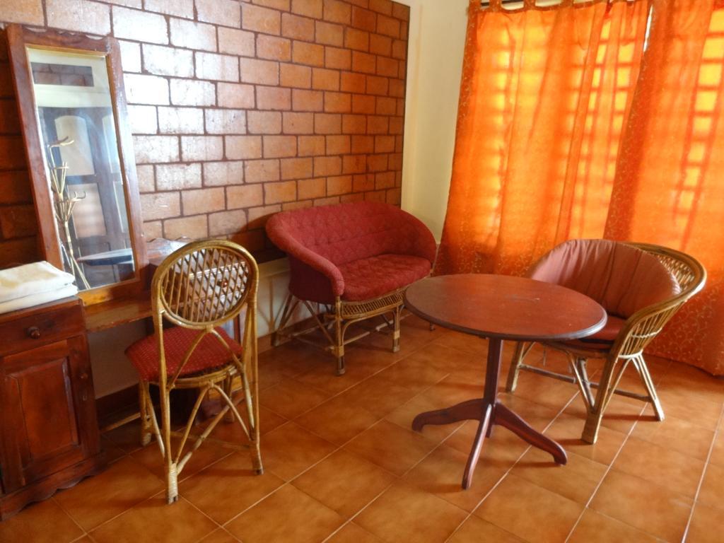 Hill View Beach Resort Варкала Экстерьер фото